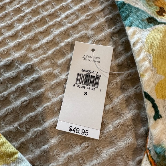 GAP yellow blouse (new with tags) - size small - 55% linen, 45% rayon - Picture 3 of 5